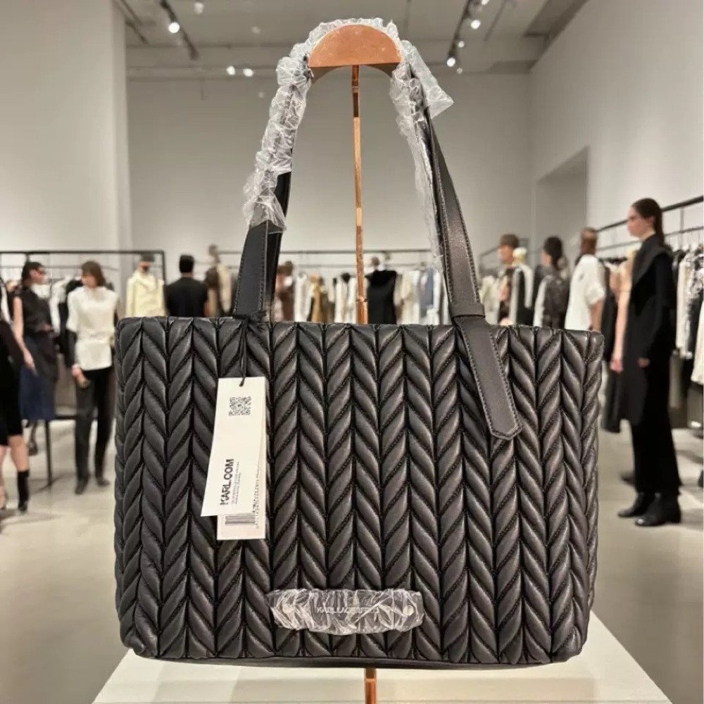 Quilted Tote Shoulder Bag