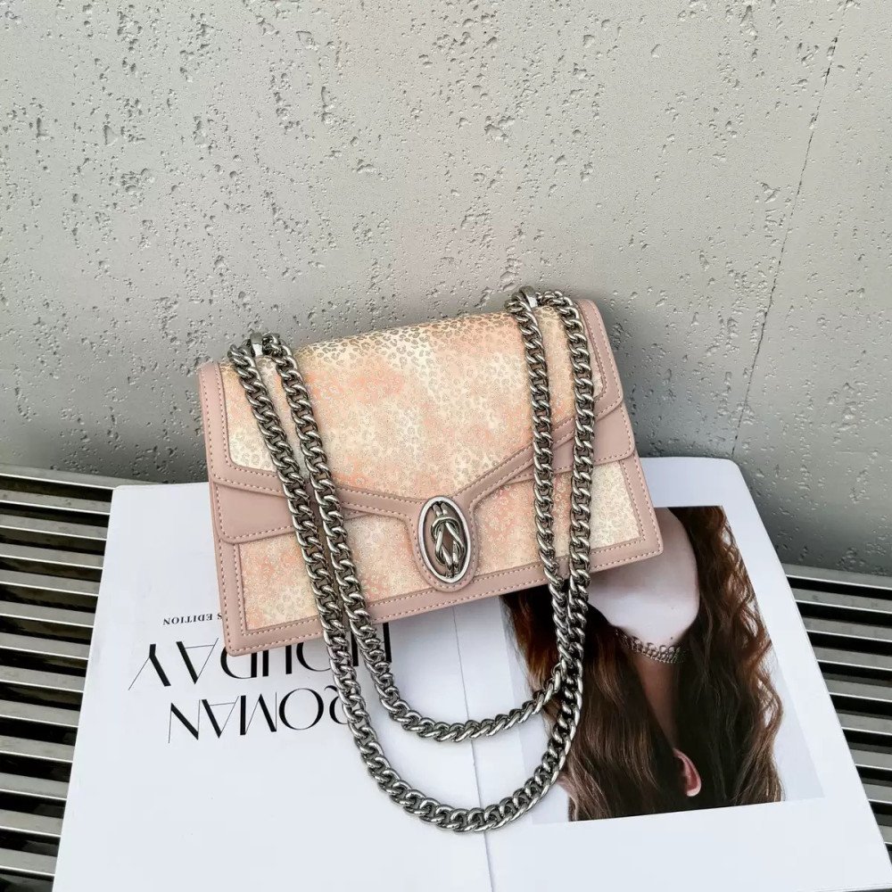Chain Shoulder Handbag