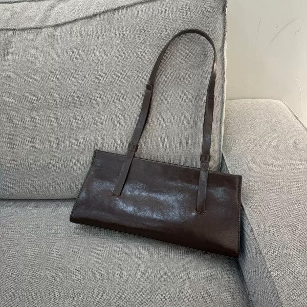 124CA-BLCK,-124CA-LY,-124CA-DC,-124CA-AR-PremiumTexturedLeather-Darkchocolate