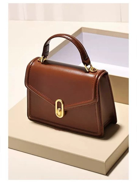 125CA-ANDRPN,-125CA-HTB,-125CA-CR,-125CA-MT-PremiumTexturedLeather-Hotcocoabrown