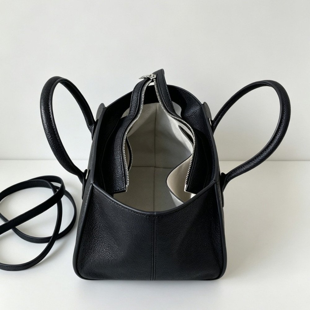 Minimalist Tote Handbag