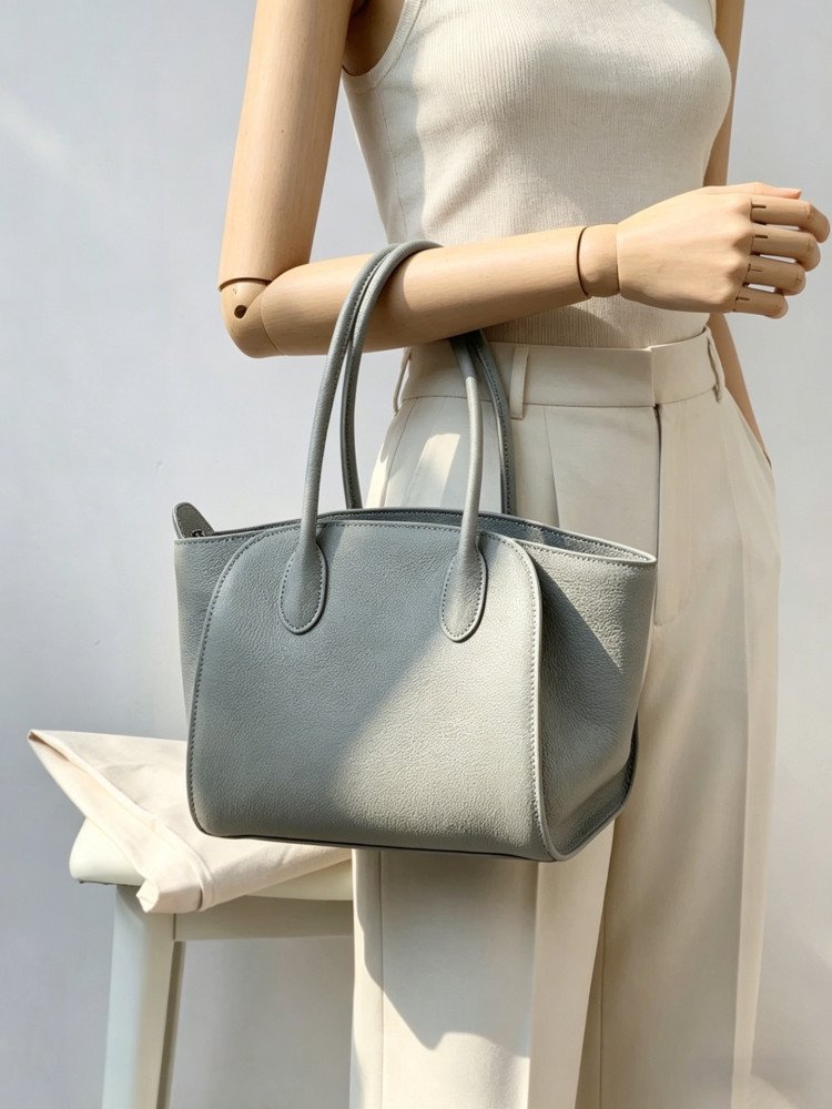Minimalist Tote Handbag