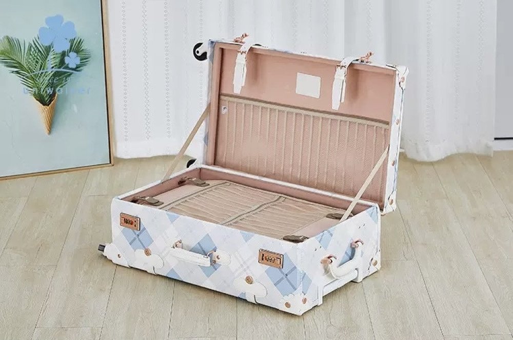 Luxury Vintage Plaid Luggage Set