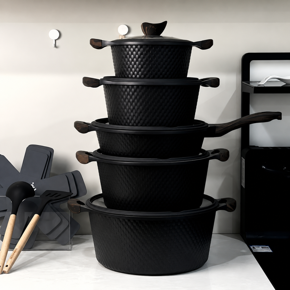 Die- Cast Aluminum Non- Stick Cookware