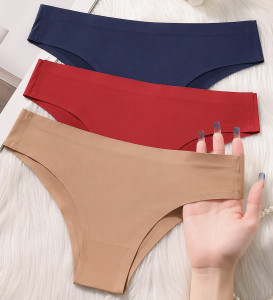 Seamless Thong