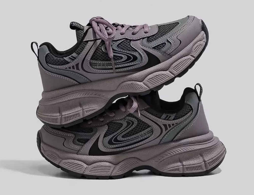 Wastelands Style Sneakers