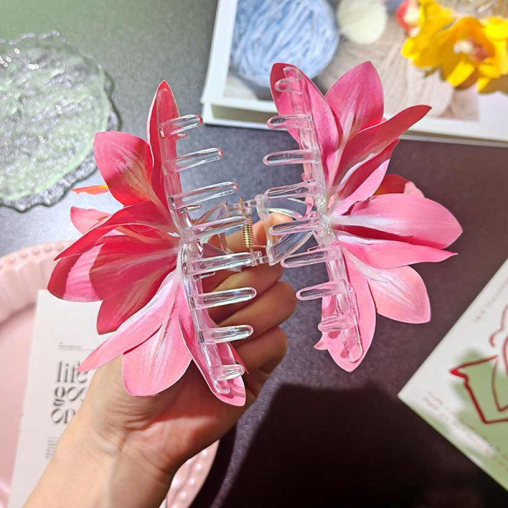 Magnolia Hair Clip